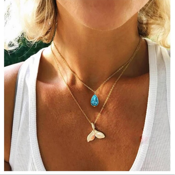Jewelry - New! 2 piece -Mermaid fin necklace and jewel set